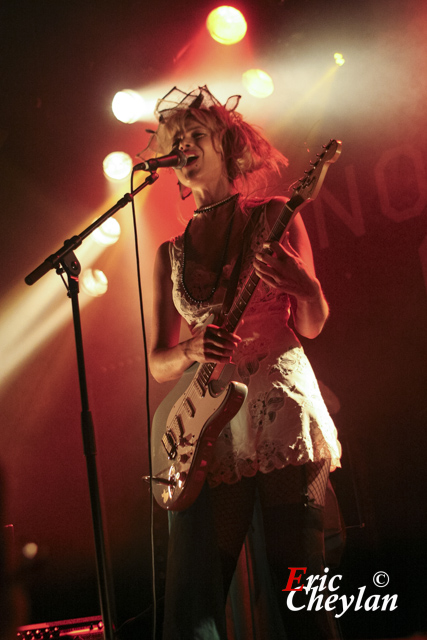 Nadeah, Nouveau Casino (Paris), 7 septembre 2010, © Eric Cheylan / https://lovinglive.fr