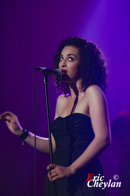 Camélia Jordana, Le Trianon (Paris), 6 avril 2011, © Eric Cheylan / https://lovinglive.fr