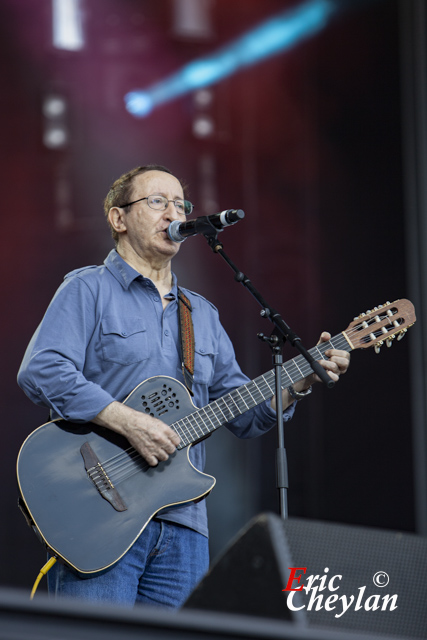 Idir, Concert pour l'Egalité, Champ de Mars (Paris), 14 juillet 2011, © Eric Cheylan / https://lovinglive.fr
