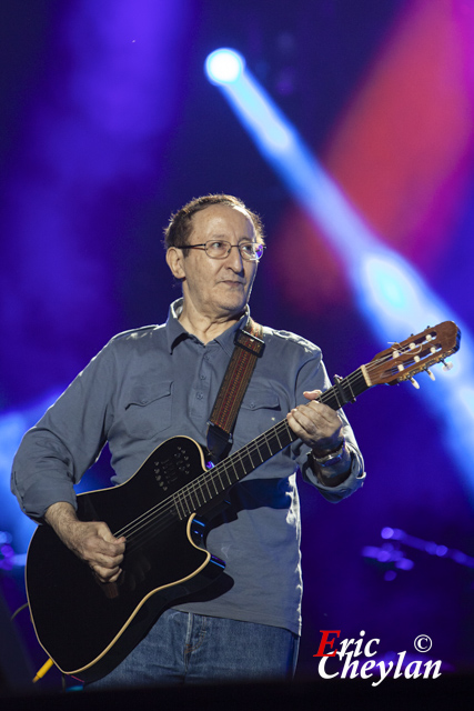 Idir, Concert pour l'Egalité, Champ de Mars (Paris), 14 juillet 2011, © Eric Cheylan / https://lovinglive.fr