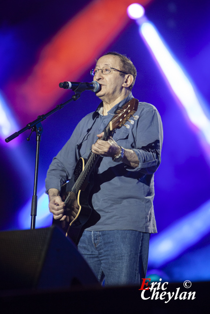 Idir, Concert pour l'Egalité, Champ de Mars (Paris), 14 juillet 2011, © Eric Cheylan / https://lovinglive.fr