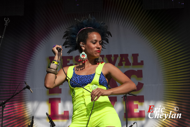 La Yegros, FNAC Live, Place de l'Hôtel de Ville (Paris), 19 juillet 2013, © Eric Cheylan / https://lovinglive.fr
