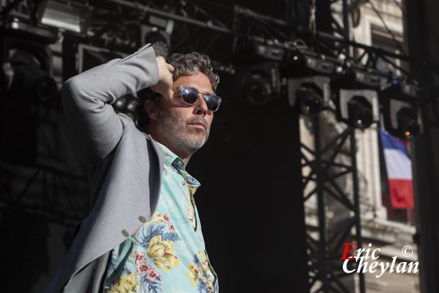 Baxter Dury, Fnac Live, Place de l'Hôtel de Ville (Paris), 17 juillet 2015, © Eric Cheylan / https://lovinglive.fr