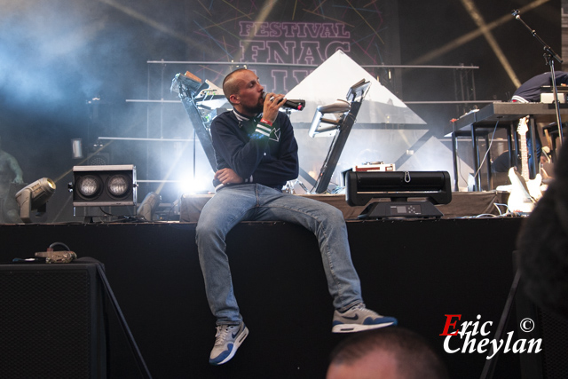 Synapson, FNAC Live, Place de l'Hôtel de Ville (Paris), 22 juillet 2016, © Eric Cheylan / https://lovinglive.fr