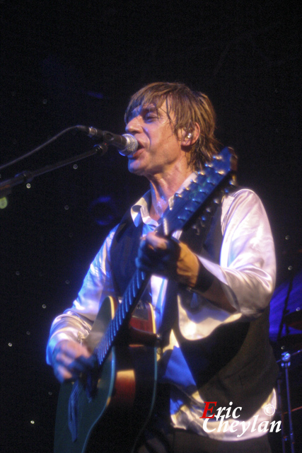 Jean-Louis Aubert, Le Bataclan (Paris), 2 mars 2006, © Eric Cheylan / https://lovinglive.fr