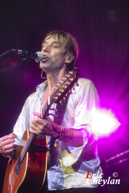 Jean-Louis Aubert, Le Bataclan (Paris), 2 mars 2006, © Eric Cheylan / https://lovinglive.fr