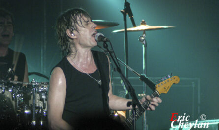Jean-Louis Aubert, Le Bataclan (Paris), 2 mars 2006, © Eric Cheylan / https://lovinglive.fr