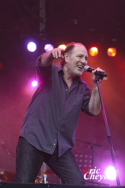 Michel Delpech, Festival Confluences (Montereau-Fault-Yonne), 9 juin 2007, © Eric Cheylan / https://lovinglive.fr