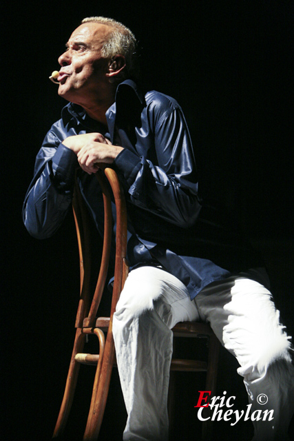 Michel Fugain, Olympia (Paris), 5 octobre 2007, © Eric Cheylan / https://lovinglive.fr