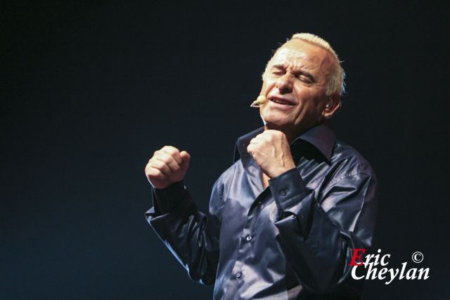 Michel Fugain, Olympia (Paris), 5 octobre 2007, © Eric Cheylan / https://lovinglive.fr