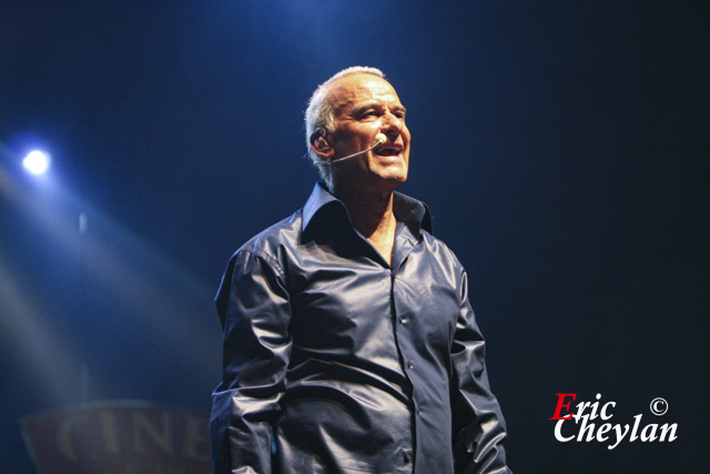 Michel Fugain, Olympia (Paris), 5 octobre 2007, © Eric Cheylan / https://lovinglive.fr