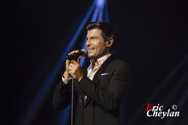 Vincent Niclo, Leurs Voix pour l'Espoir, Olympia (Paris), 12 septembre 2013, © Eric Cheylan / https://lovinglive.fr