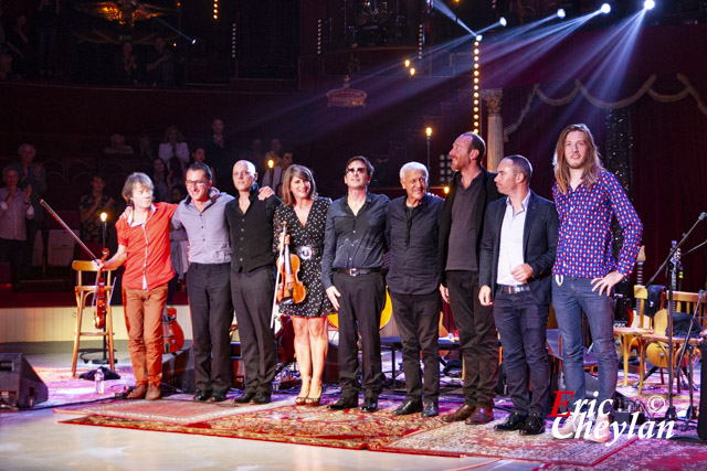 Thomas Dutronc, Festival d'Ile-de-France, Cirque d'Hiver (Paris), 24 septembre 2016, © Eric Cheylan / https://lovinglive.fr