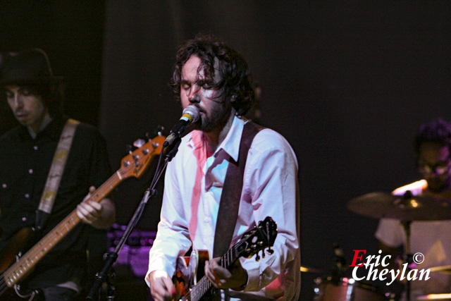 Kevin Drew, La Cigale (Paris), 8 octobre 2007, © Eric Cheylan / https://lovinglive.fr